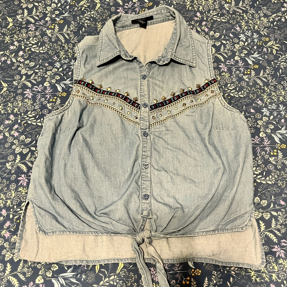 Vintage Forever 21 boho tribal crop top!
